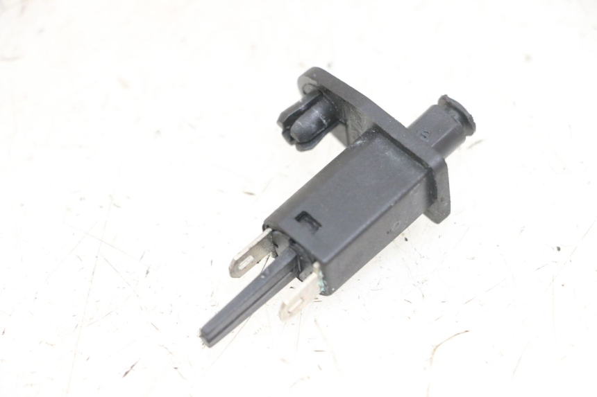 photo de CAPTEUR OUVERTURE COFFRE PIAGGIO XEVO - X EVO 125 (2007 - 2016) - Vue principale