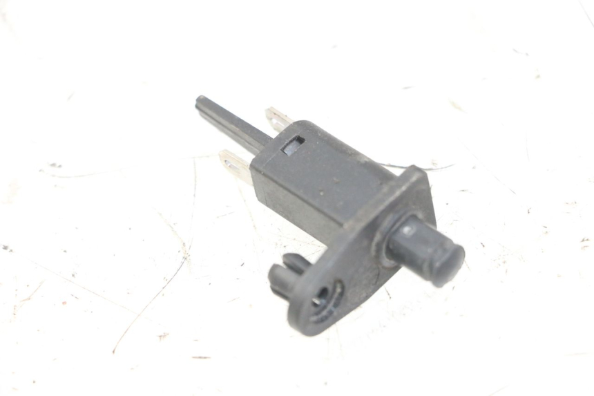 photo de CAPTEUR OUVERTURE COFFRE PIAGGIO XEVO - X EVO 125 (2007 - 2016)