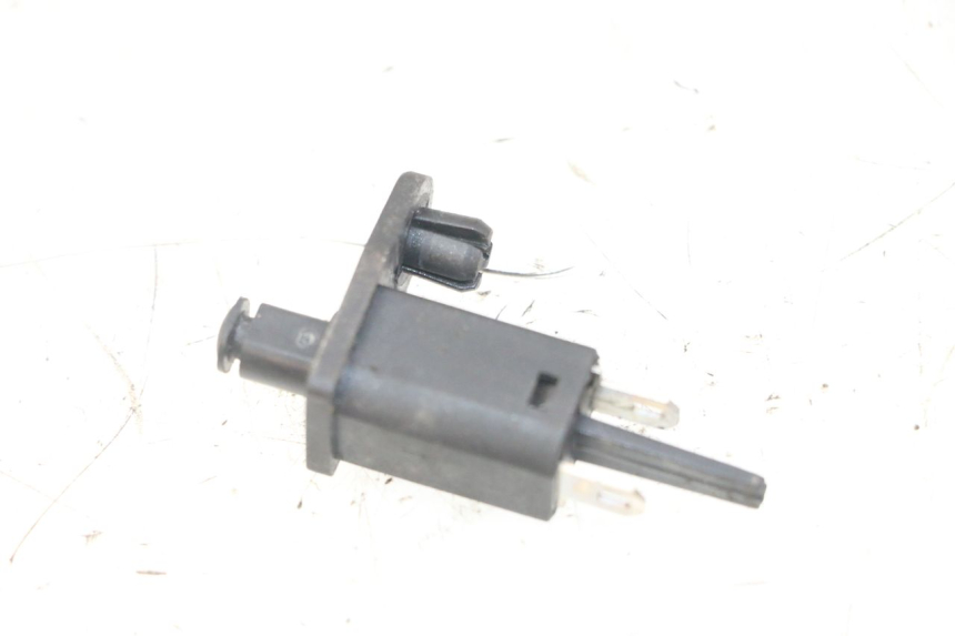 photo de CAPTEUR OUVERTURE COFFRE PIAGGIO XEVO - X EVO 125 (2007 - 2016)
