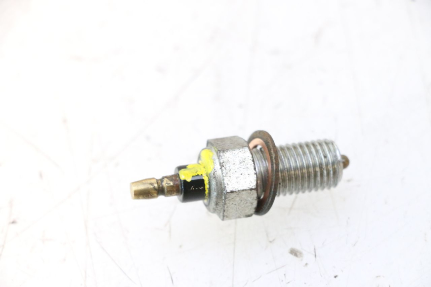 photo de CAPTEUR POINT MORT YAMAHA FZ8 800 (2010 - 2016) - Détail de la pièce