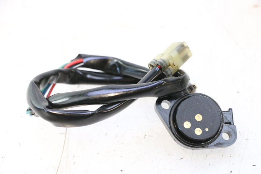 photo de CAPTEUR POINT MORT SUZUKI SV S 650 (1999 - 2002) - Vue principale