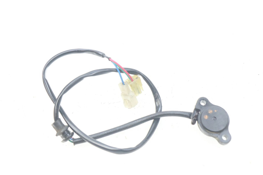 photo de CAPTEUR POINT MORT SUZUKI XF FREEWIND 650 (1997 - 2003) - Vue principale