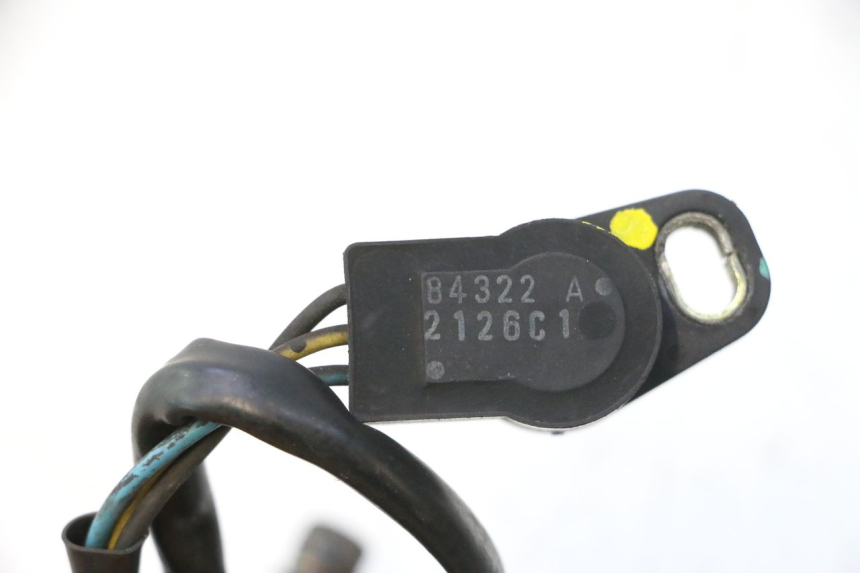 photo de CAPTEUR TPS SUZUKI BURGMAN EXECUTIVE ABS 650 (2006 - 2012) - Gros plan technique