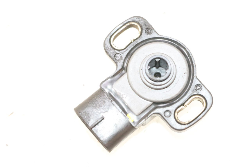 photo de CAPTEUR TPS SUZUKI GS GSE 500 (2001 - 2003) - Autre angle de vue