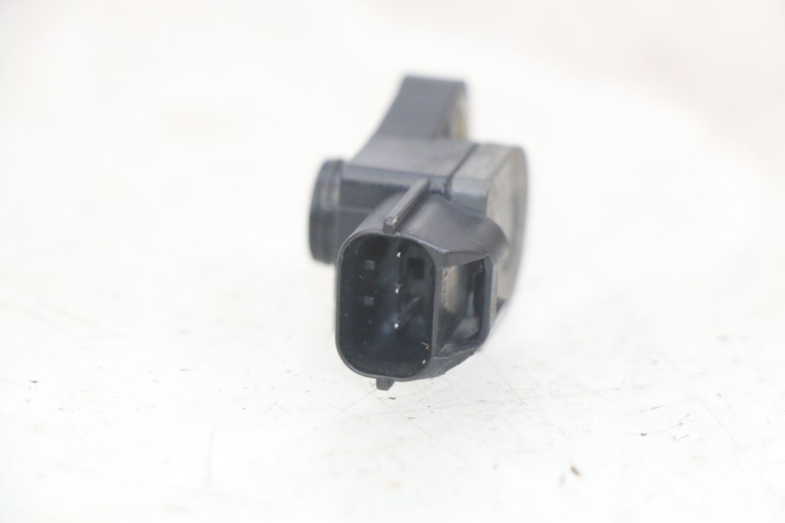 photo de CAPTEUR TPS KAWASAKI Z 750 (2007 - 2013)