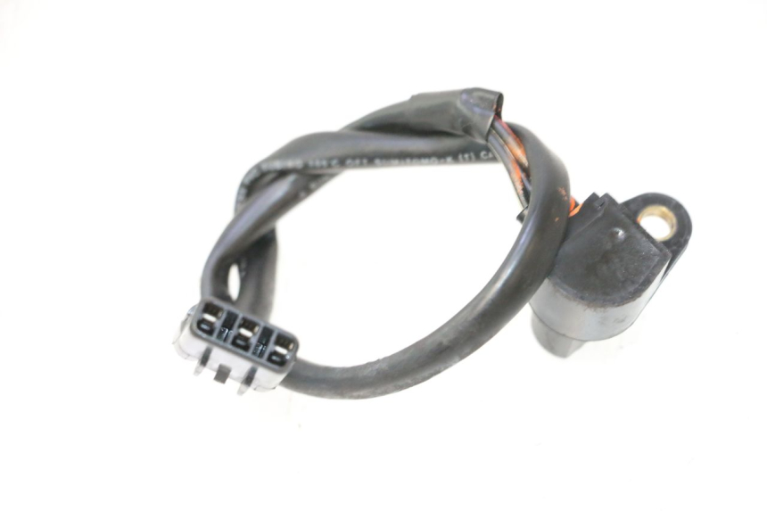 photo de CAPTEUR VITESSE SUZUKI GSF N BANDIT 1200 (2001 - 2005) - Détail de la pièce