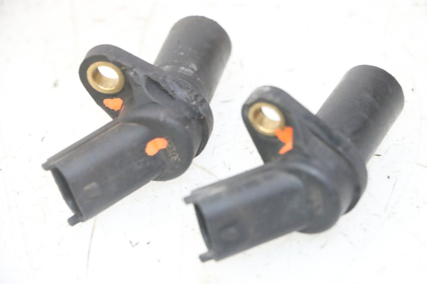 photo de CAPTEUR VITESSE PIAGGIO IE MP3 YOURBAN 300 (2011 - 2016)