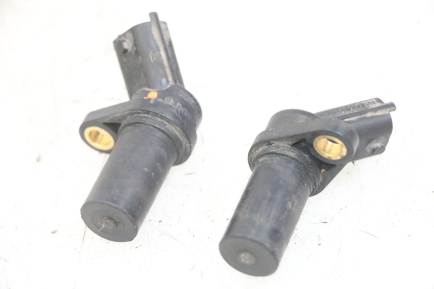 photo de CAPTEUR VITESSE PIAGGIO MP3 LT 400 (2007 - 2012)