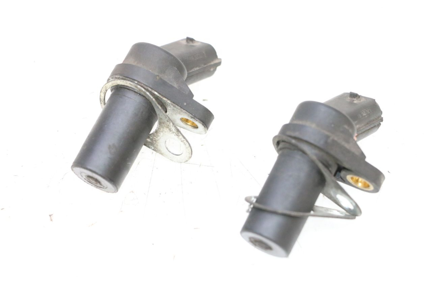 photo de CAPTEUR VITESSE PIAGGIO MP3 RL 250 (2006 - 2010) - Vue principale