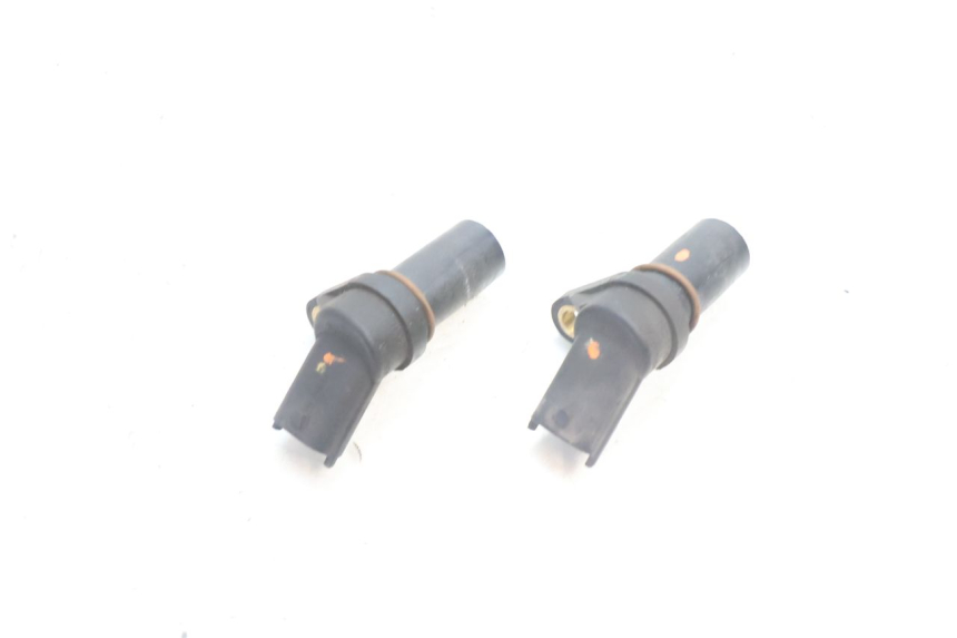 photo de CAPTEUR VITESSE PIAGGIO MP3 500 (2016 - 2018) - Autre angle de vue