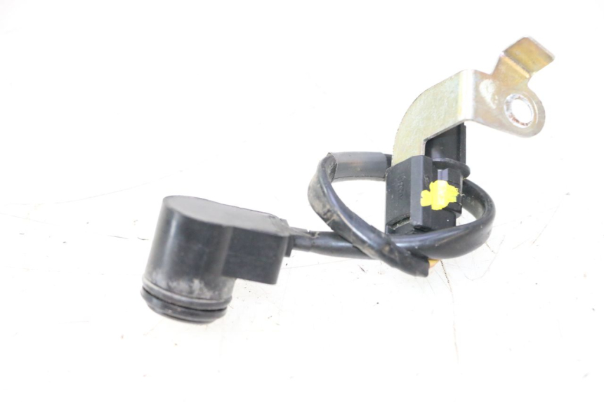 photo de CAPTEUR DE POSITION ROLL LOCK PIAGGIO MP3 HPE 530 (2022 - 2026) - Zoom état d’usage