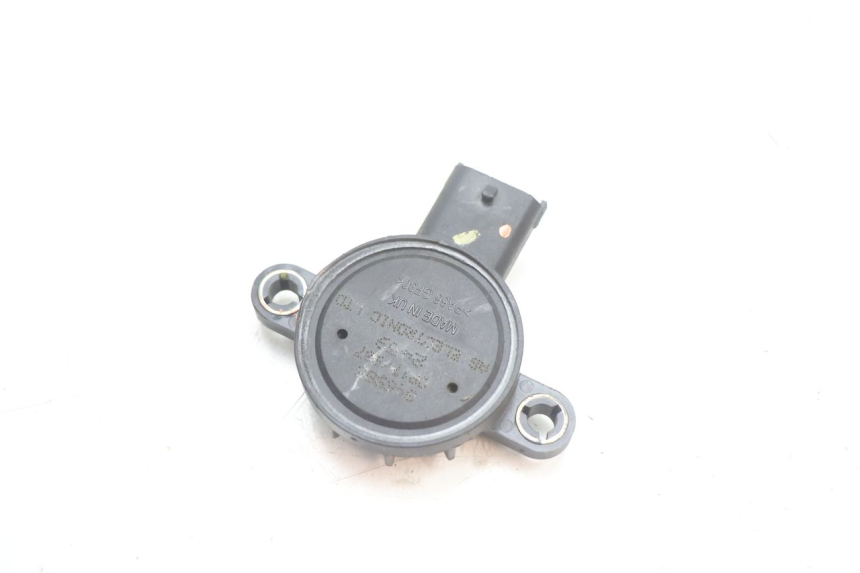 photo de CAPTEUR DE POSITION ROLL LOCK PIAGGIO MP3 LT 400 (2007 - 2012) - Détail de la pièce