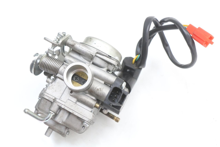 photo de CARBURATEUR TNT MOTOR BOSTON 4T 50 (2018 - 2025) - Zoom état d’usage