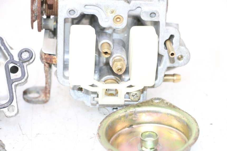 photo de CARBURATEUR BAOTIAN BT 49 QT-7 50 (2006 - 2009) - Inspection visuelle