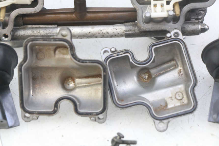 photo de CARBURATEUR HONDA CBF 500 (2004 - 2007)