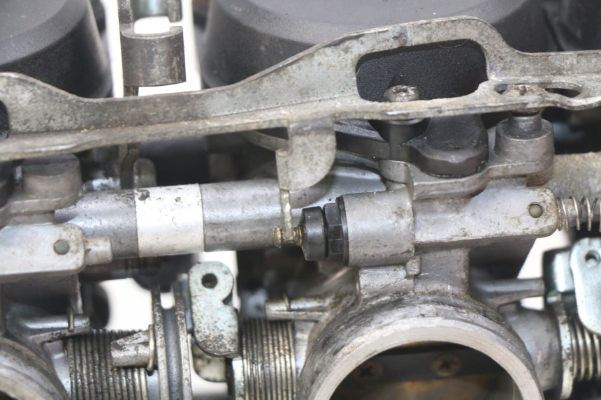 photo de CARBURATEUR HONDA CBR RR FIREBLADE 900 (1992 - 1994)