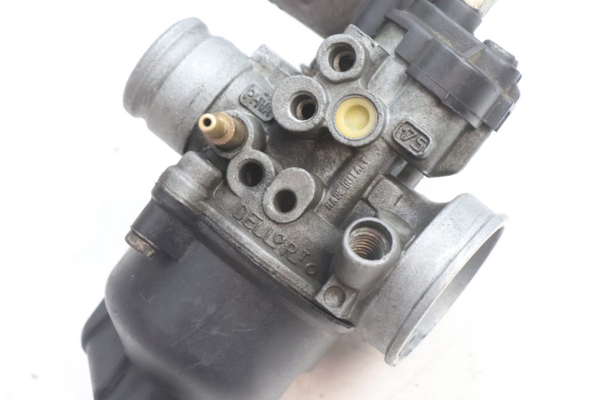 photo de CARBURATEUR PEUGEOT CITYSTAR 2T 50 (2018 - 2021) - Zoom état d’usage