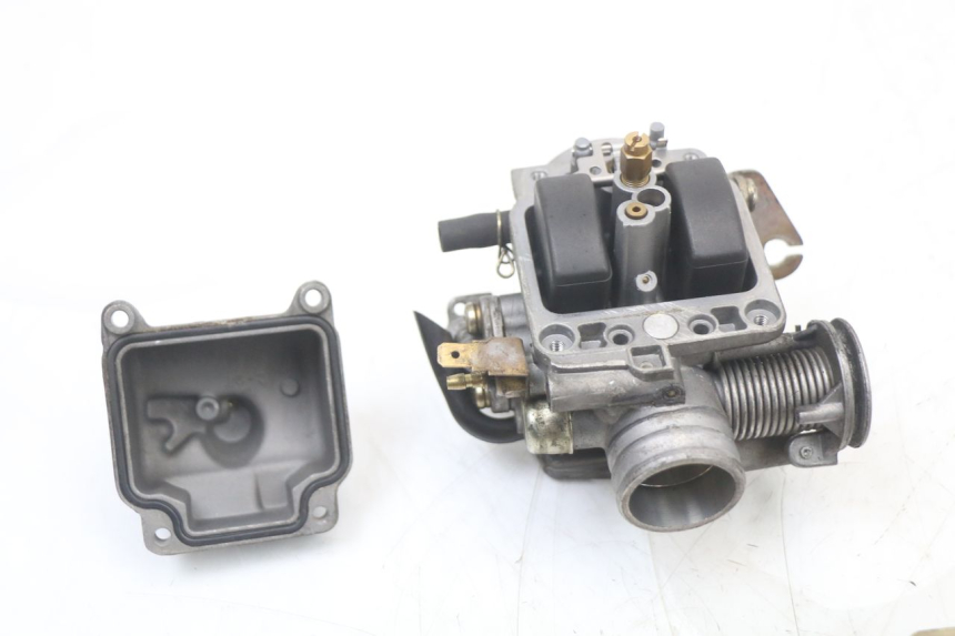 photo de CARBURATEUR PEUGEOT DJANGO 125 (2014 - 2017) - État de surface