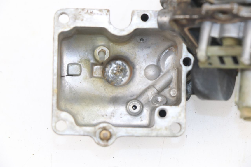 photo de CARBURATEUR SUZUKI DR DJEBEL 600 (1985 - 1990) - Détails caractéristiques