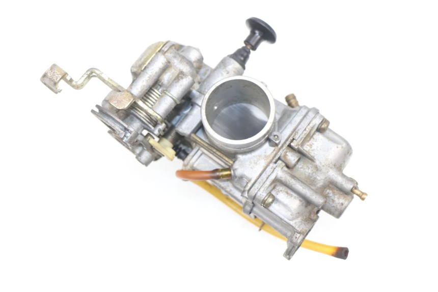 photo de CARBURATEUR SUZUKI DR DJEBEL 600 (1985 - 1990) - Gros plan technique