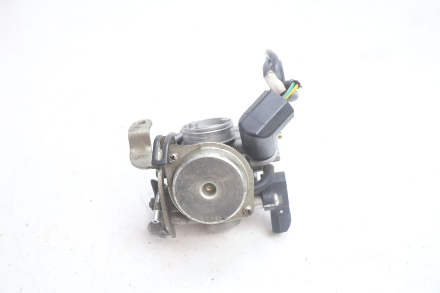 photo de CARBURATEUR JM MOTORS EVOLIS 4T 50 (2018 - 2022) - Gros plan technique