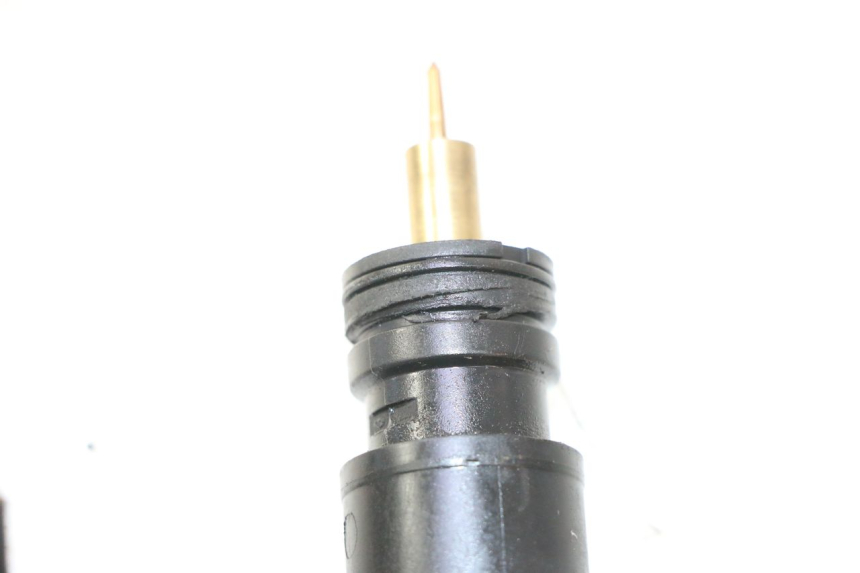 photo de CARBURATEUR HONDA FES PANTHEON 2T 125 (1998 - 2002) - Photo complémentaire