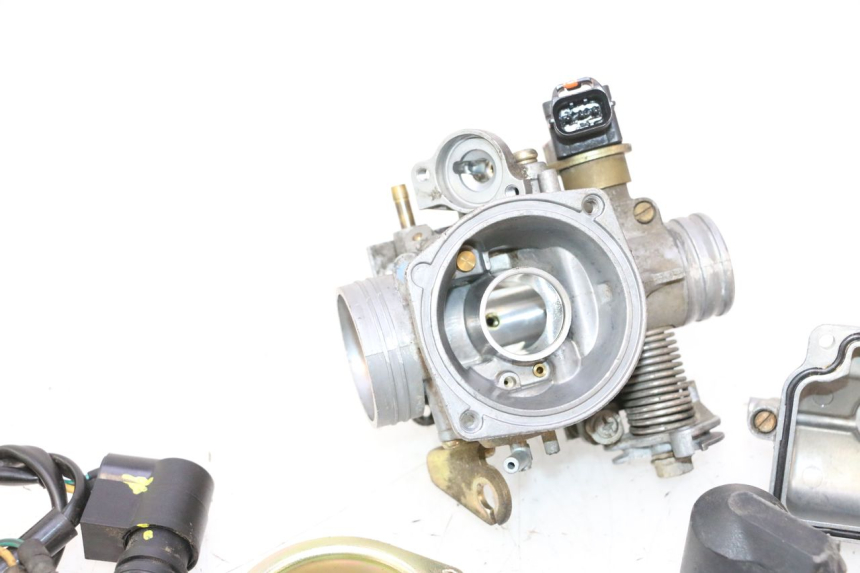 photo de CARBURATEUR KYMCO GRAND DINK 125 (2008 - 2014) - Vue produit