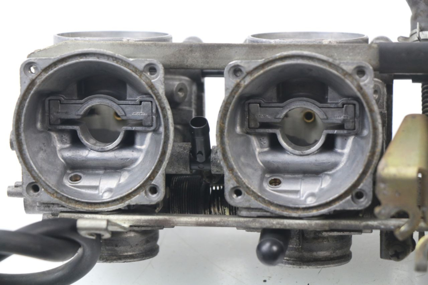 photo de CARBURATEUR SUZUKI GSF N BANDIT 600 (1996 - 1999) - Zoom état d’usage