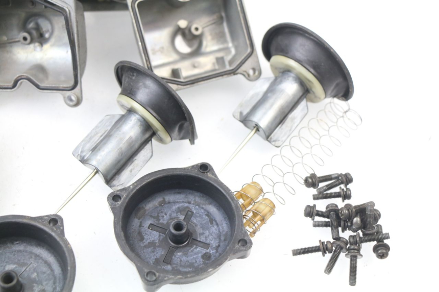 photo de CARBURATEUR SUZUKI GSF N BANDIT 600 (1996 - 1999) - Vue d’ensemble