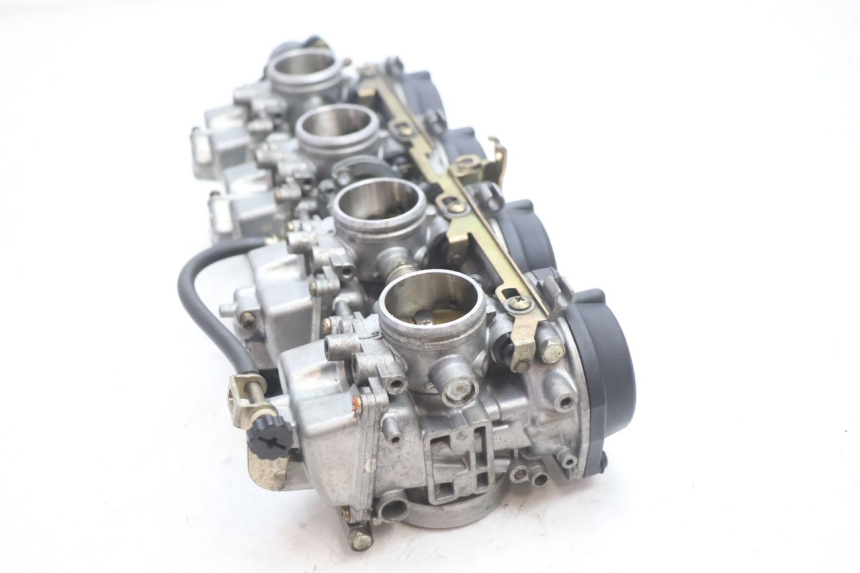 photo de CARBURATEUR SUZUKI GSF N BANDIT 1200 (2001 - 2005) - État de surface