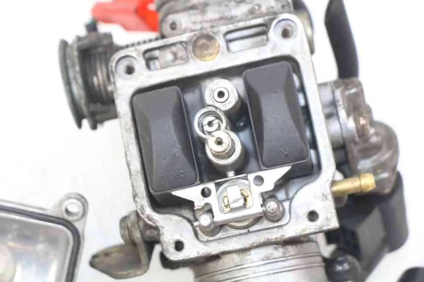 photo de CARBURATEUR HAOTIAN HT125T-2 125