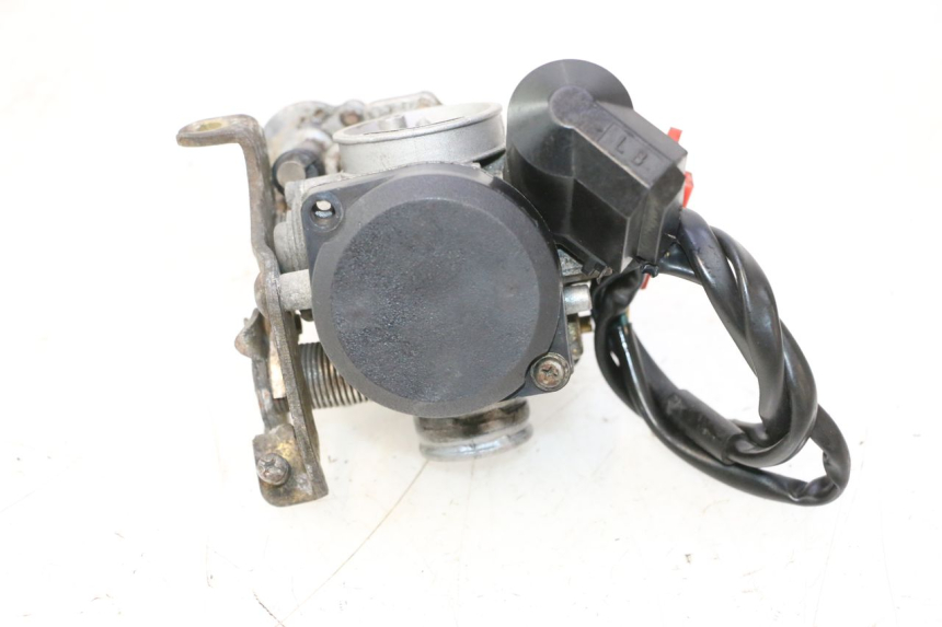 photo de CARBURATEUR BAOTIAN HUASHA HS50QT-7 50 - Zoom état d’usage