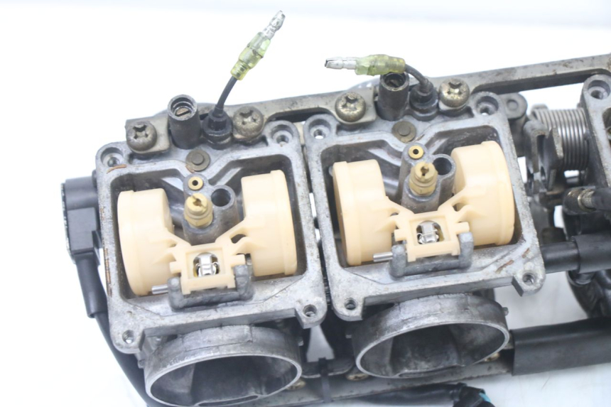 photo de CARBURATEUR KAWASAKI ZR7 ZR-7 S 750 (1999 - 2004)