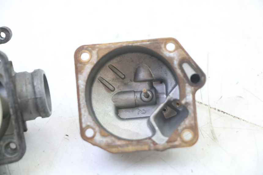 photo de CARBURATEUR PEUGEOT KISBEE 2T 50 (2010 - 2017)