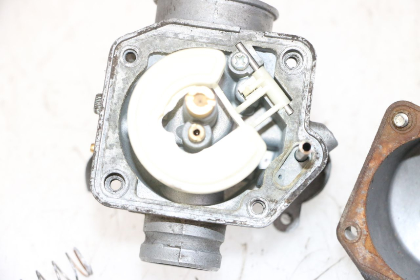 photo de CARBURATEUR PEUGEOT KISBEE 2T 50 (2010 - 2017)