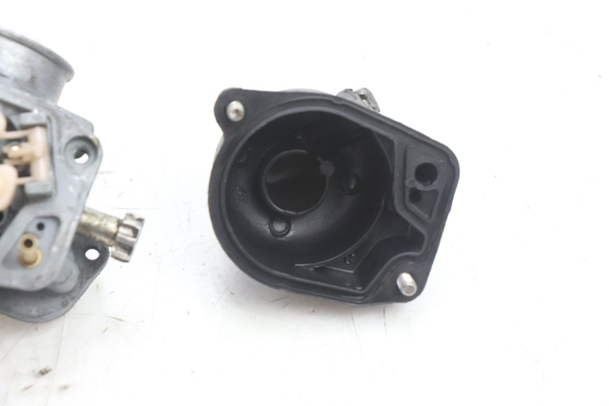 photo de CARBURATEUR PEUGEOT KISBEE 2T 50 (2010 - 2017) - Vue produit