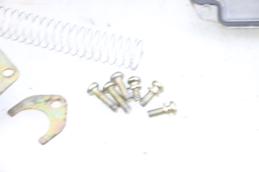 photo de CARBURATEUR PEUGEOT KISBEE 4T 50 (2010 - 2017) - Angle alternatif