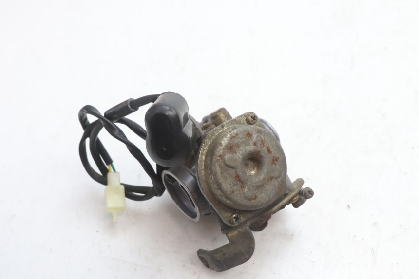 photo de CARBURATEUR PEUGEOT KISBEE 4T 50 (2010 - 2017) - Points de fixation