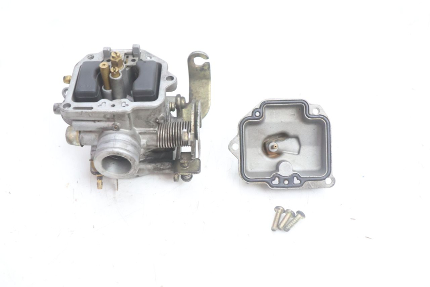 photo de CARBURATEUR PEUGEOT KISBEE 4T 50 (2010 - 2017) - État de surface