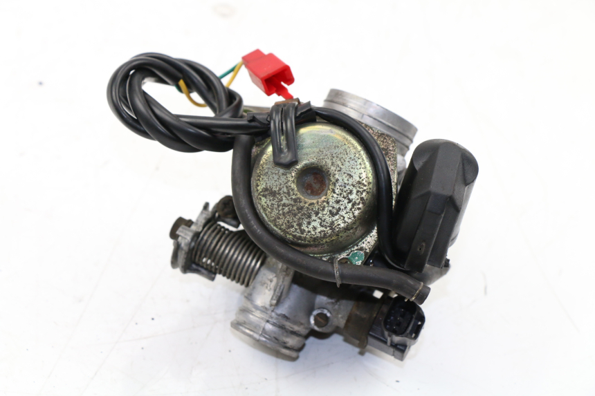 photo de CARBURATEUR KYMCO PEOPLE S 125 (2000 - 2008) - Autre angle de vue