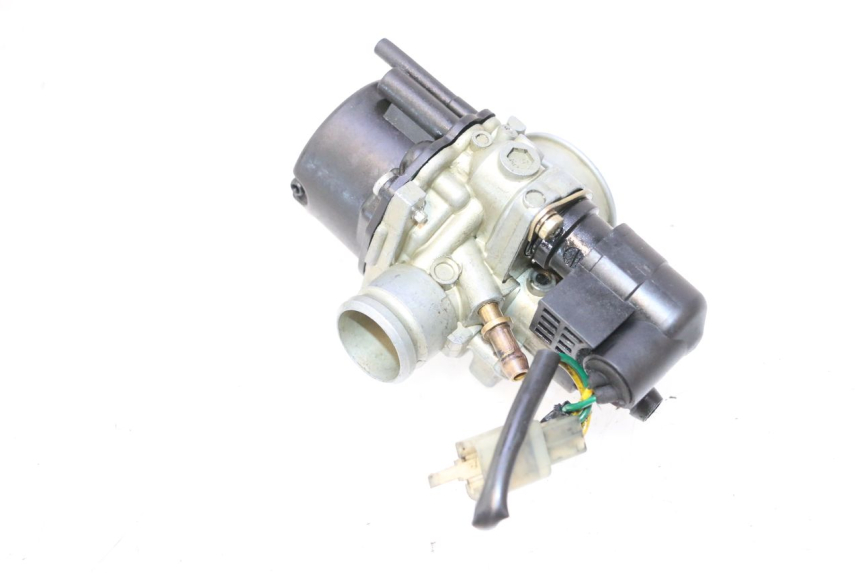 photo de CARBURATEUR PEUGEOT LUDIX ONE 50 (2004 - 2006) - Points de fixation