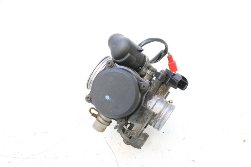 photo de CARBURATEUR PIAGGIO MP3 125 (2006 - 2014) - Gros plan technique