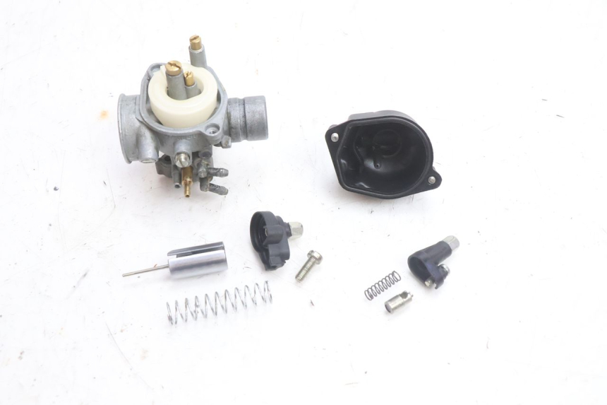 photo de CARBURATEUR RIEJU MRT PRO SUPERMOTARD 50 (2007 - 2018) - État de surface