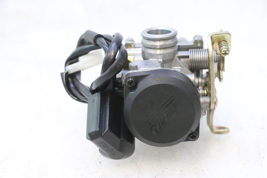 photo de CARBURATEUR JM MOTORS OLDIES 4T 50 (2010 - 2020) - Gros plan technique