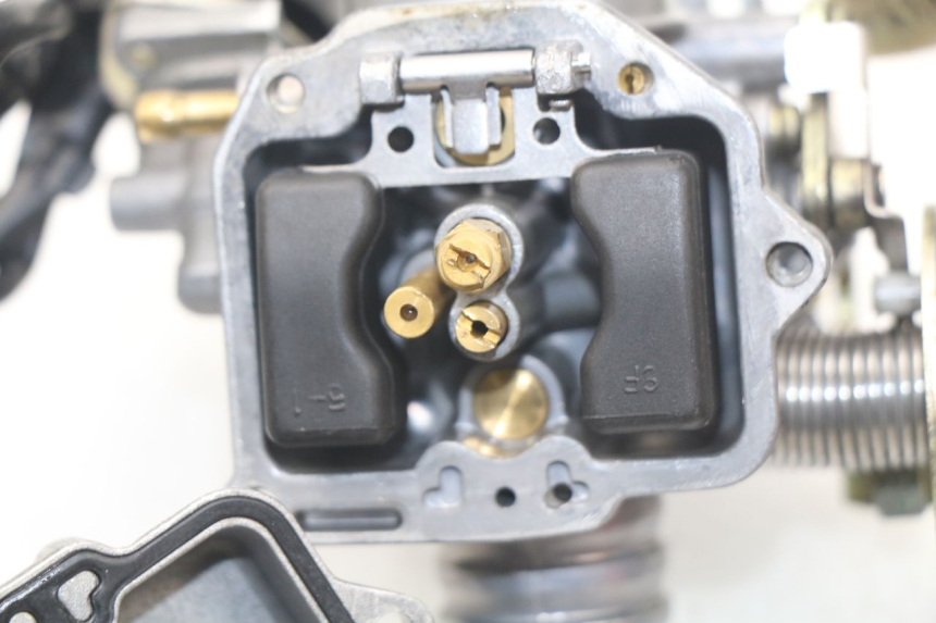 photo de CARBURATEUR SYM ORBIT 2 50 (2008 - 2014) - Détails caractéristiques