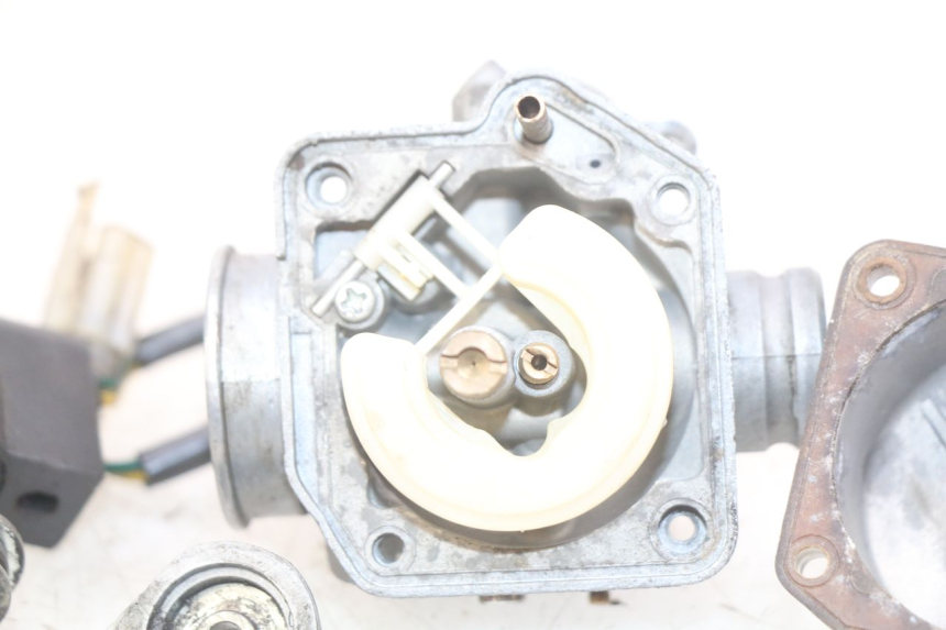 photo de CARBURATEUR PEUGEOT KISBEE 2T 50 (2010 - 2017)