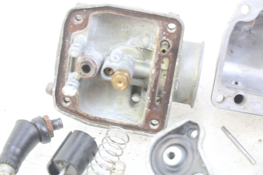 photo de CARBURATEUR YAMAHA PW 80 (1983 - 2014) - Zoom composants
