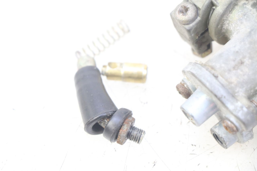 photo de CARBURATEUR YAMAHA PW 80 (1983 - 2014) - Zoom état d’usage