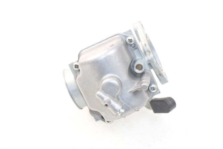 photo de CARBURATEUR YCF R-START 125 - Gros plan technique