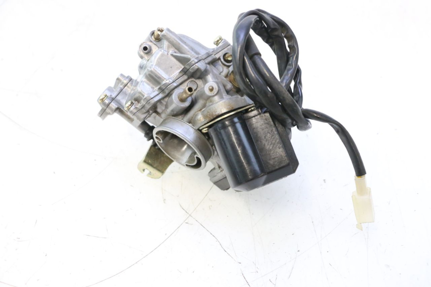 photo de CARBURATEUR LAZIO RENO 50 (2016 - 2021) - Gros plan technique